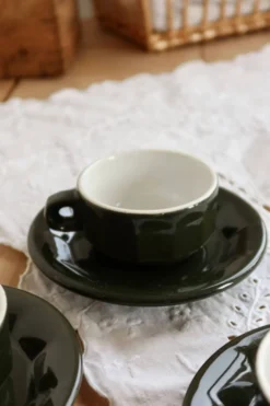 4 tasses à café bistrot vintage avec soucoupes