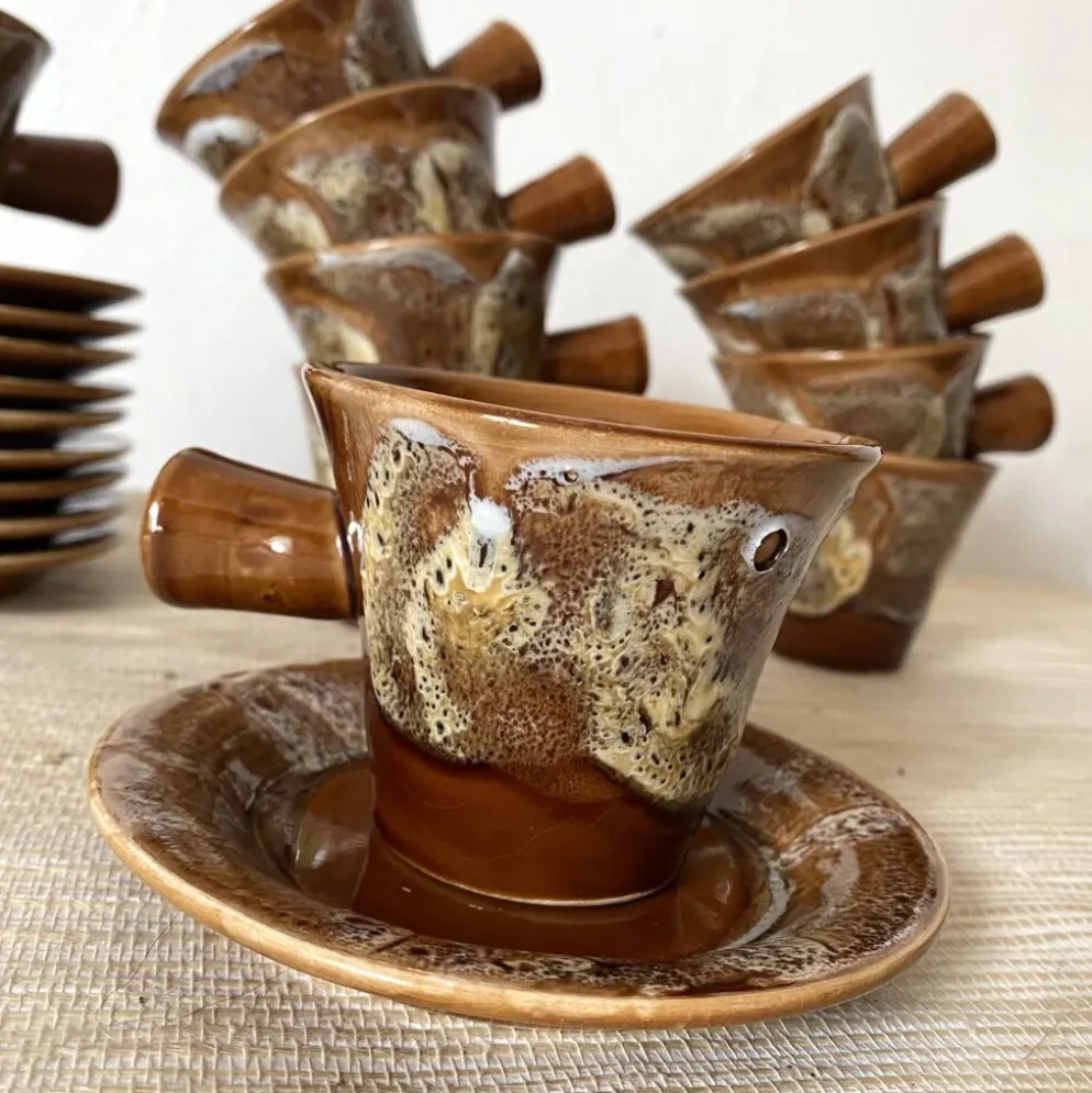 Tasses à café en céramique fat lava années 70