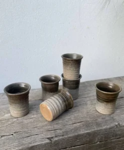 6 tasses à café en céramique terre cuite