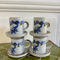 4 tasses à café en grès