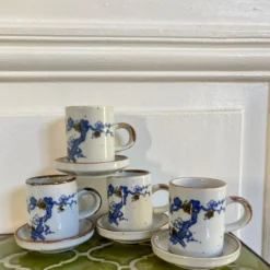 4 tasses à café en grès