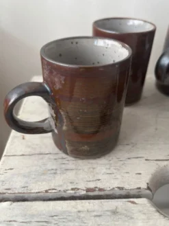6 tasses à café en grès