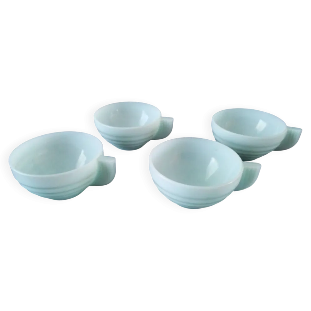 4 Tasses à café en Opaline Art Déco