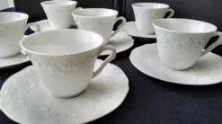 6 Tasses à café en porcelaine de Limoges