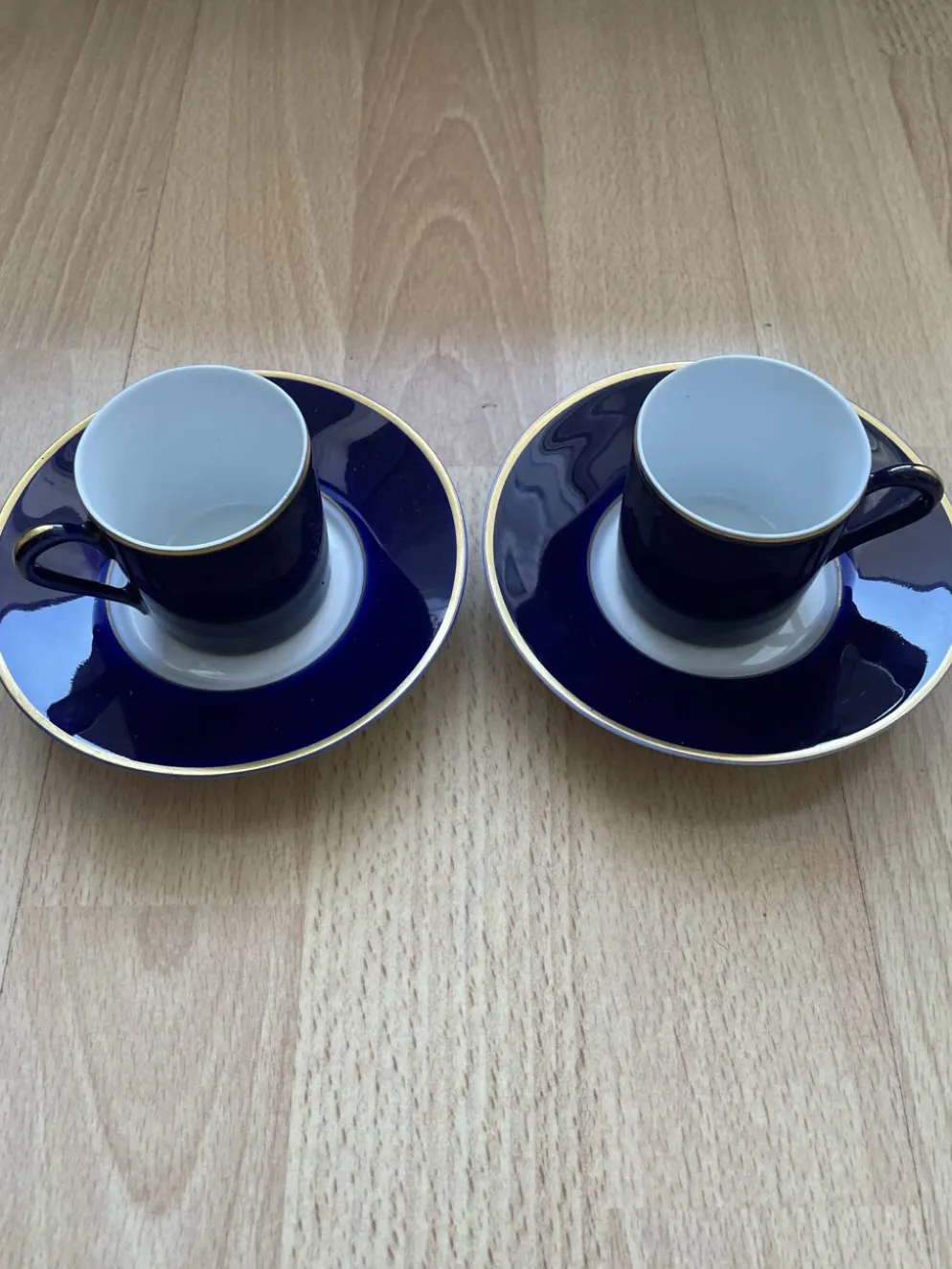 Tasses à café en porcelaine de Limoges