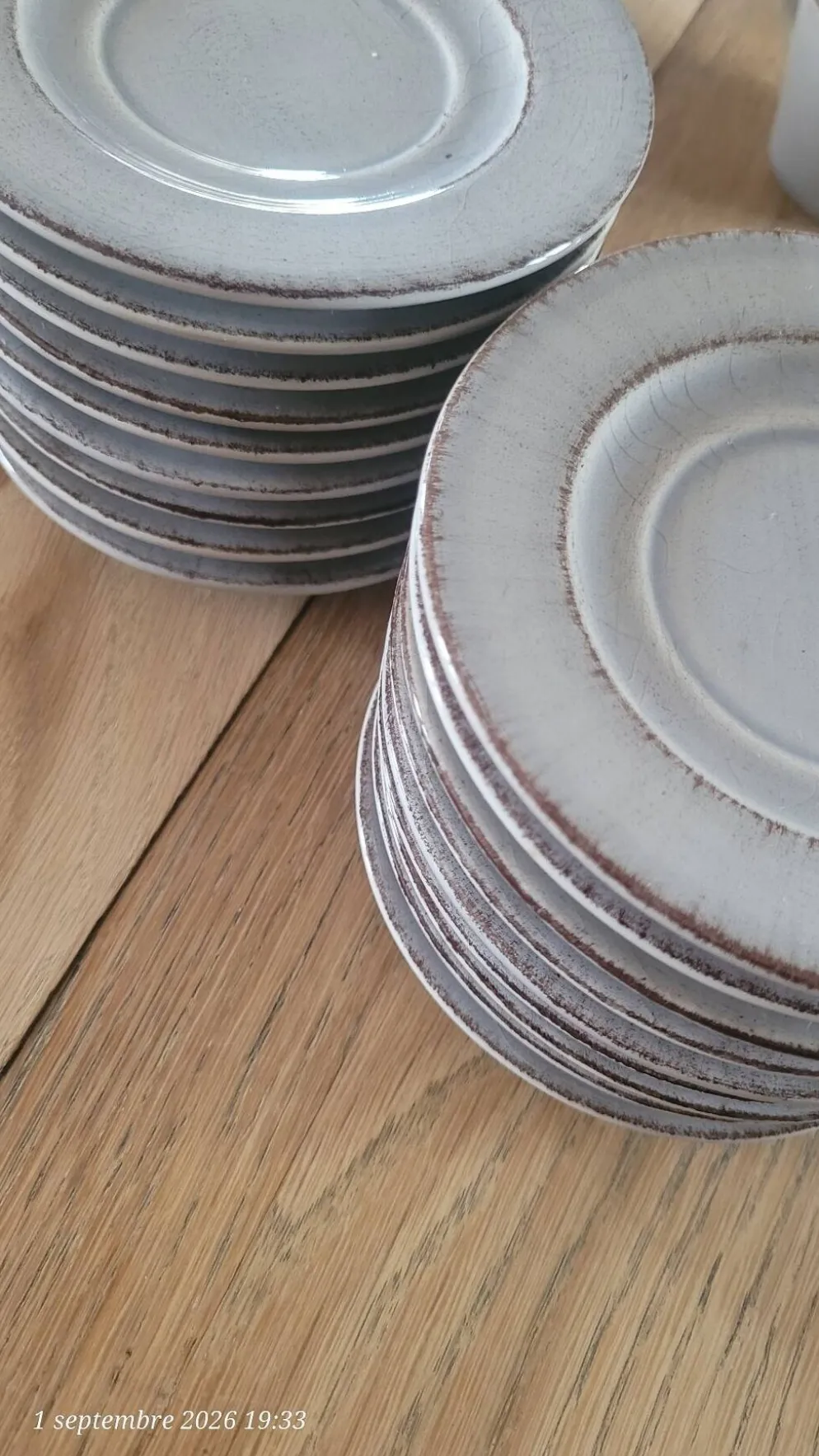 17 tasses à café et sous-tasses en grès peintes main ( idéales pro / b
