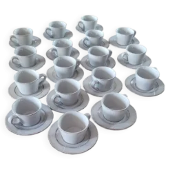 17 tasses à café et sous-tasses en grès peintes main ( idéales pro / b