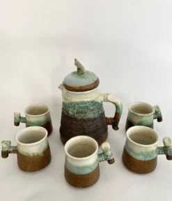 5 tasses céramique vernissée et scarifiée
