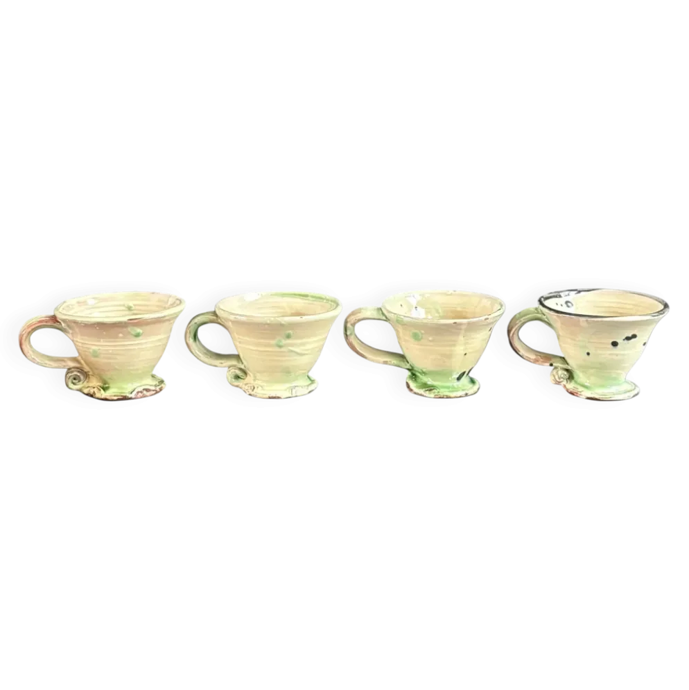 4 tasses en céramique artisanale - Ref 1361