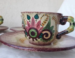 Tasses en faïence de Quimper Fouillen
