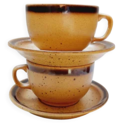 Tasses en grès
