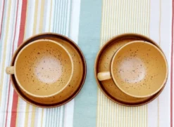 Tasses en grès