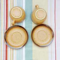 Tasses en grès