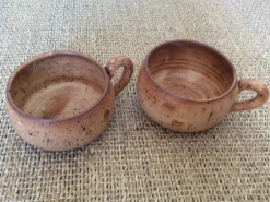 Tasses en grès