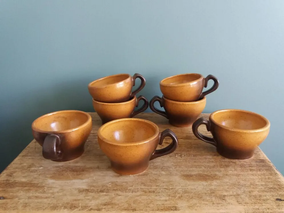 Tasses en grès