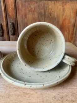 2 tasses et soucoupes en grès Jean Austruy