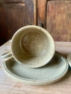 2 tasses et soucoupes en grès Jean Austruy