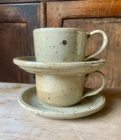 2 tasses et soucoupes en grès Jean Austruy