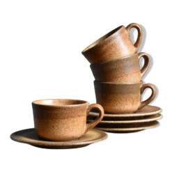 4 tasses et soucoupes grès