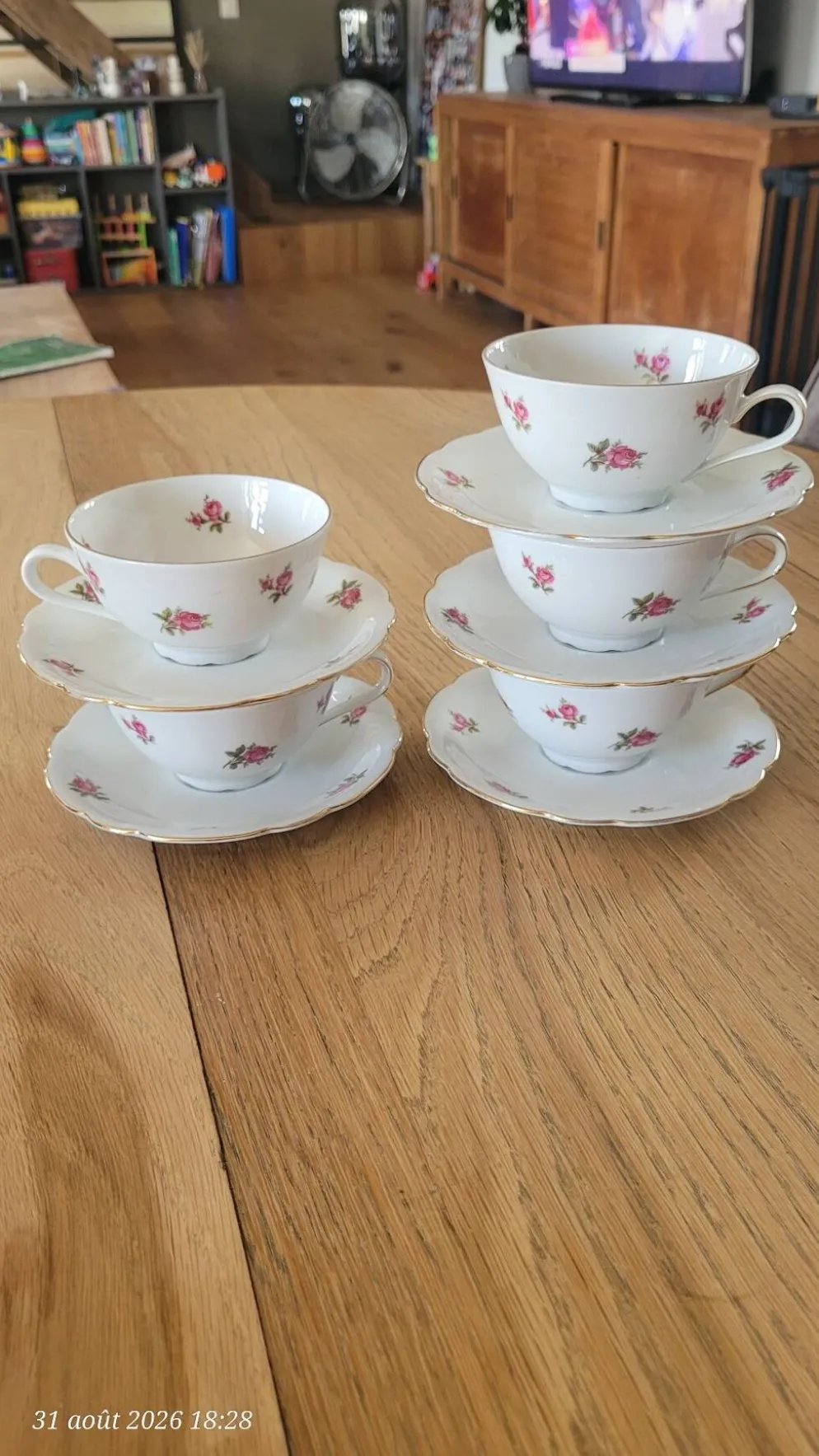 5 tasses et sous-tasses Seltmann Weiden Bavaria Modèle Nora