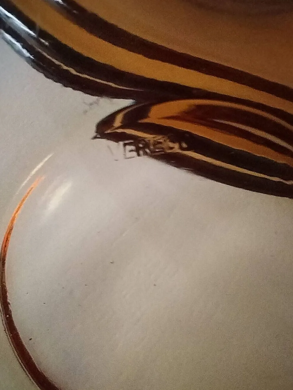 4 tasses et sous-tasses VERECO ambre