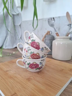 Tasses à fleurs Chi Kiang Stoneware vintage