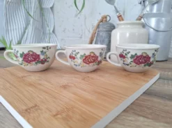 Tasses à fleurs Chi Kiang Stoneware vintage