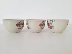Tasses à fleurs Chi Kiang Stoneware vintage