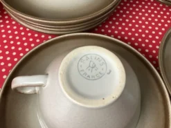Tasses Salins France émaillé imitant le grès
