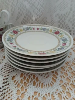 6 tasses + soupes anciennes/ années 50