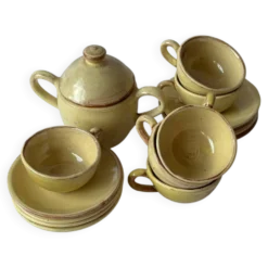 Tasses, sous tasses et sucrier en céramique Salernes Var, 1960