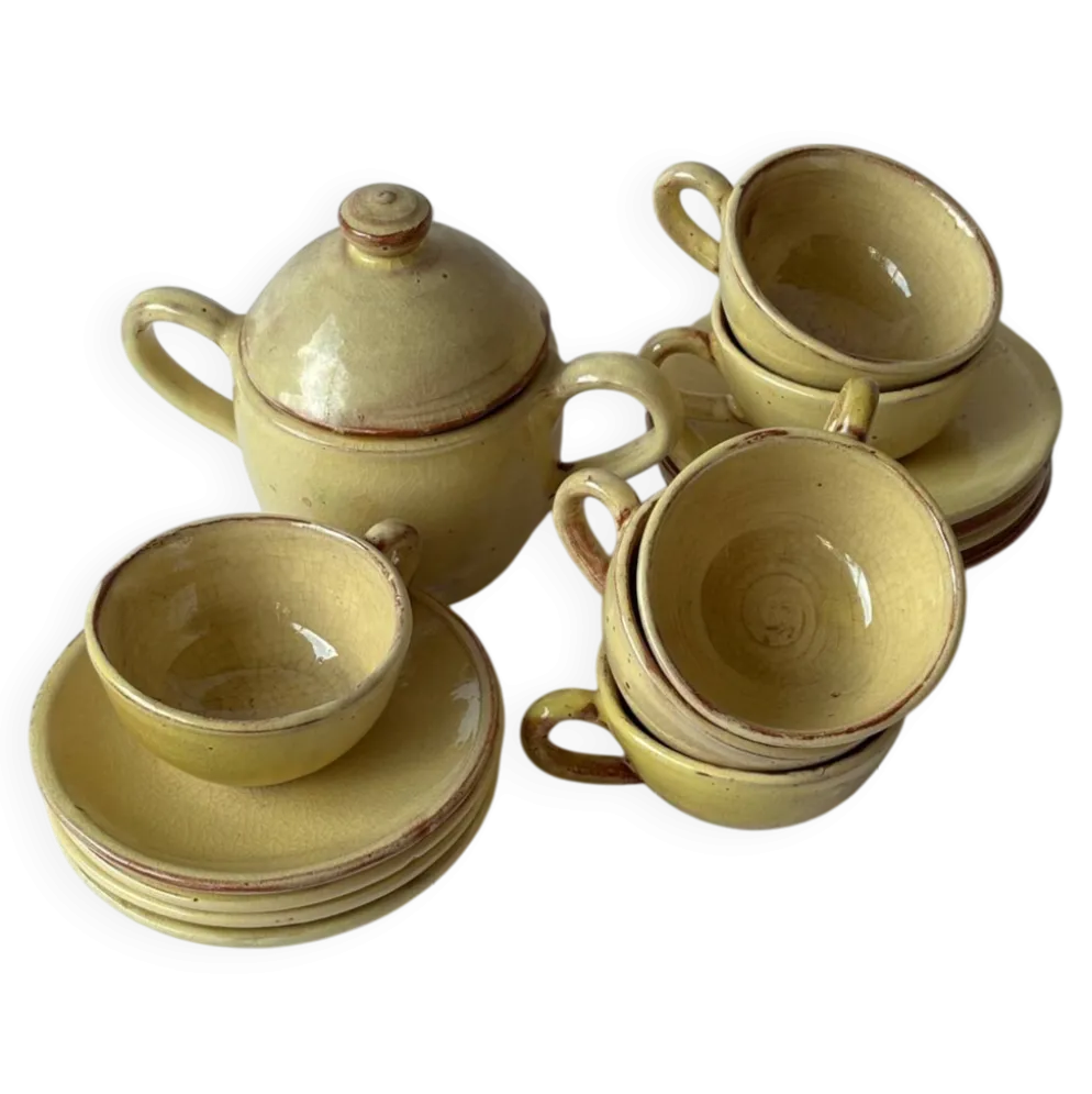Tasses, sous tasses et sucrier en céramique Salernes Var, 1960