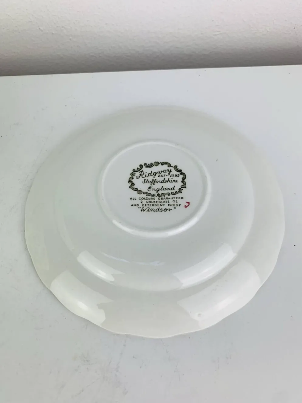 10 tasses à thé/café modèle Windsor par Ridgway, faïence anglaise