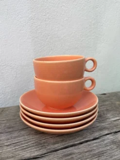 4 tasses à thé ou café en céramique saumon