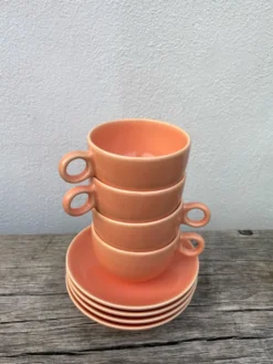 4 tasses à thé ou café en céramique saumon