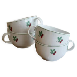 4 tasses à thé vintage porcelaine Table et Couleurs - Modèle framboises