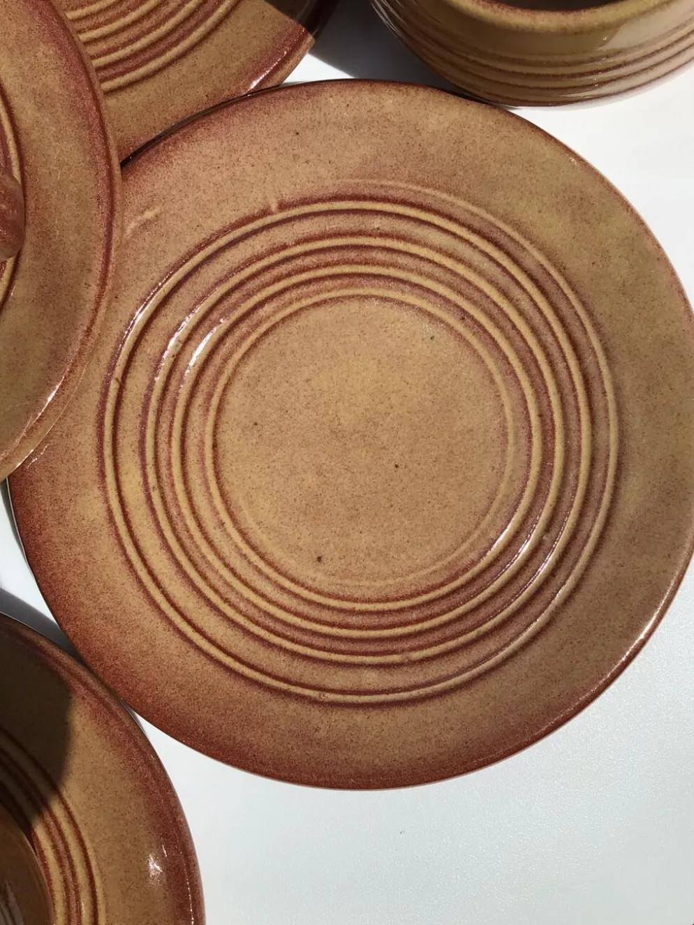 5 tasses Vallauris terre cuite artisanale brun rouge