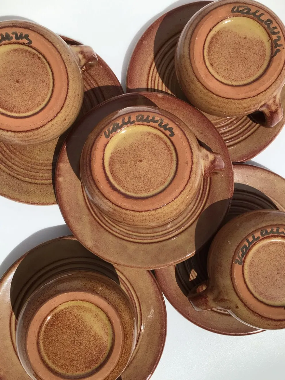 5 tasses Vallauris terre cuite artisanale brun rouge