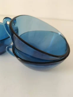 4 tasses Vereco en verre bleu – Années 1970
