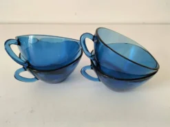 4 tasses Vereco en verre bleu – Années 1970