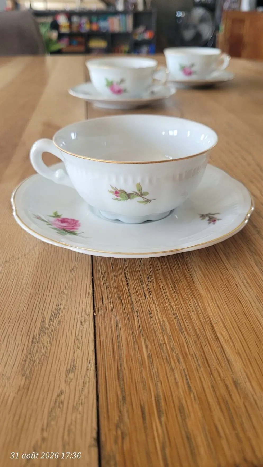 3 tasses vintage Belge Maison R.Michiels ( St Nicolas waes )