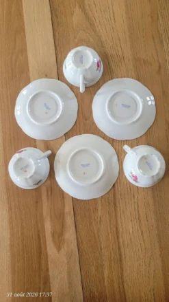 3 tasses vintage Belge Maison R.Michiels ( St Nicolas waes )