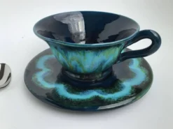 Tasse à thé Vallauris bleu profond