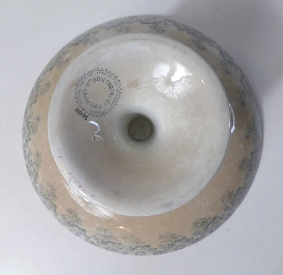 Terre de fer assiette sur pied compotier Boulenger Choisy le Roi