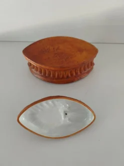 Terrine en porcelaine trompe-l'oeil pâté lièvre lapin