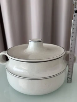 Terrine vintage scandinave BIRKA Sweden en grès émaillé