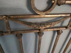 Tete de lit en chene et laiton des annèes 20-30