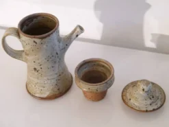 Theiere ou cafetiere en grés de Gustave tiffoche