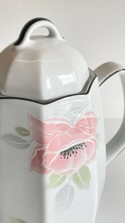THEIERE Porcelaine BAVARIA Wunsiedel