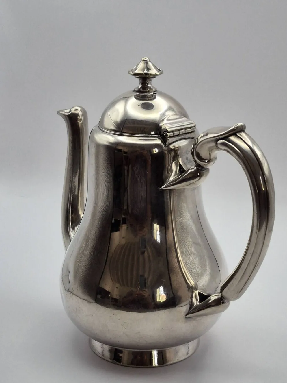 Theière/verseuse ancienne, métal argenté, maison Christofle – A499